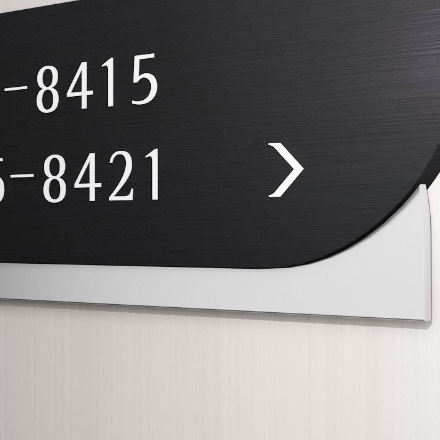 設(shè)計(jì)具有未來感的電子產(chǎn)品界面和交互效果